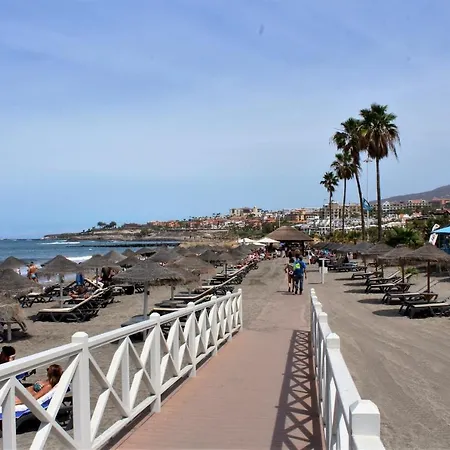 House Holiday In Tenerife By Holiday World شقة